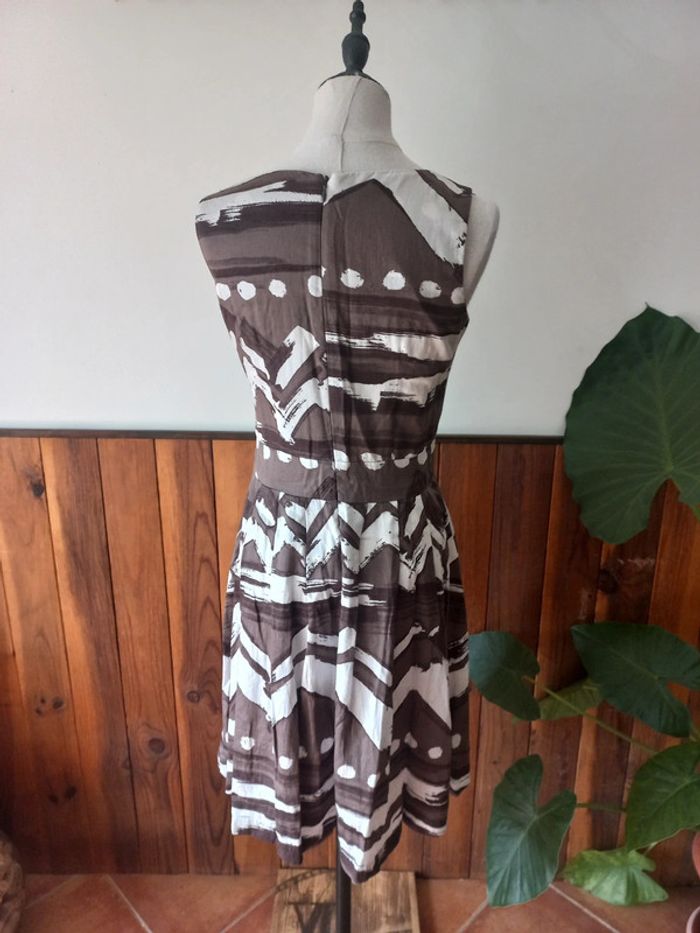 Robe marron motif blanc - photo numéro 6