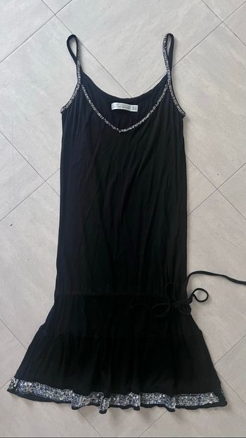 Robe Zara à bretelles et perles