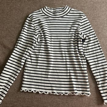 Pull fille 8ans
