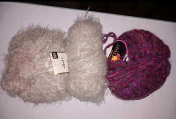 Lot 3 pelotes n°5,5 à 8