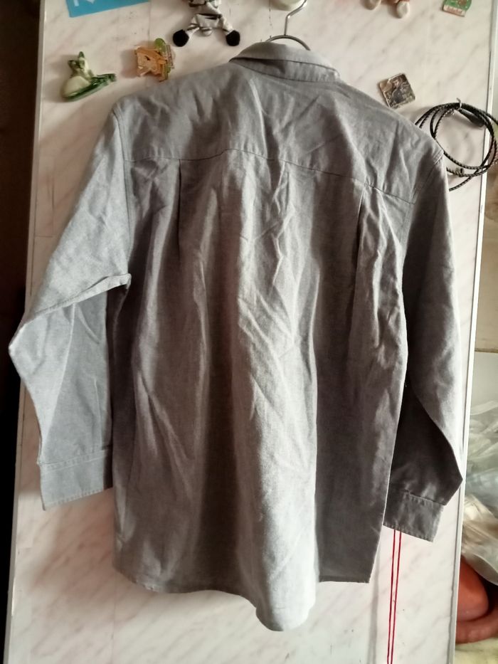 Chemise 🧳 - photo numéro 6