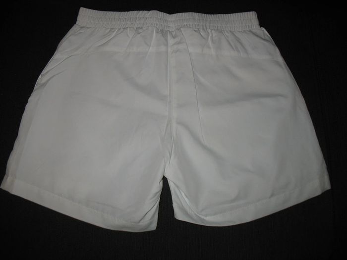SHORT BLANC "ETIREL BY INTERSPORT " - NEUF - TAILLE 38 - n°01 - photo numéro 3