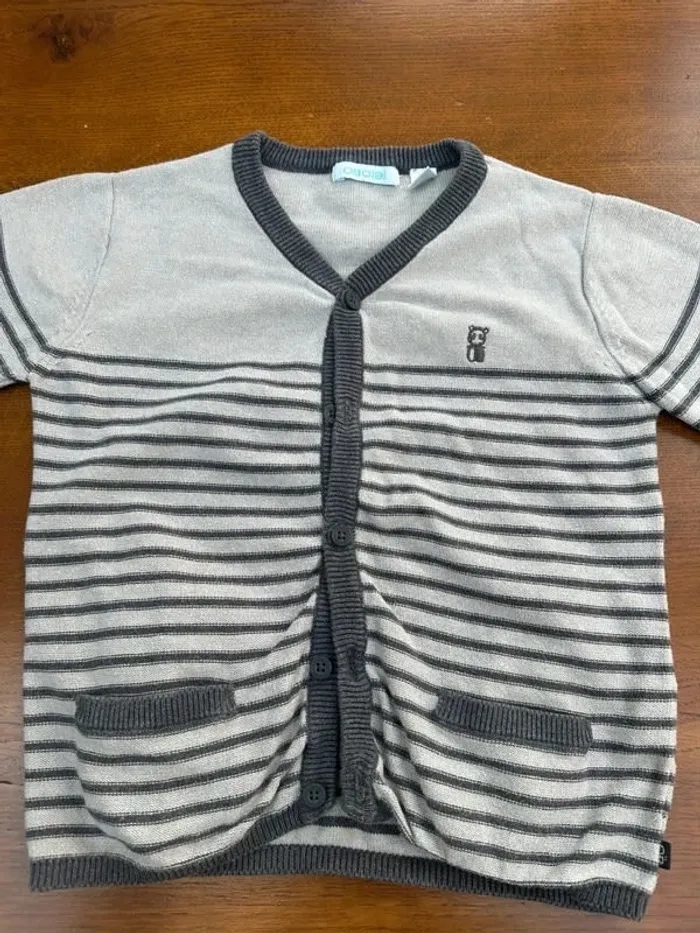 Gilet gris et beige rayé obaibi 3 ans - photo numéro 3