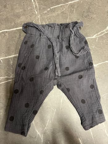 Pantalon kiabi 9 mois