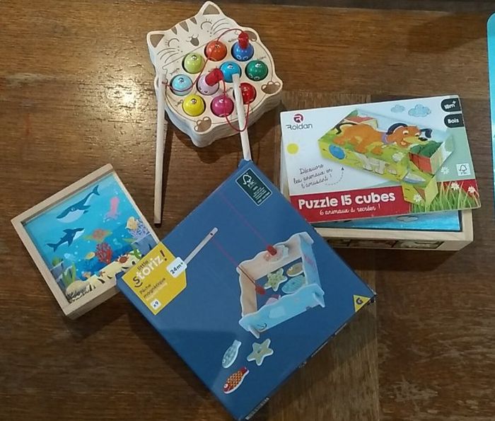 Lot de jeux en bois