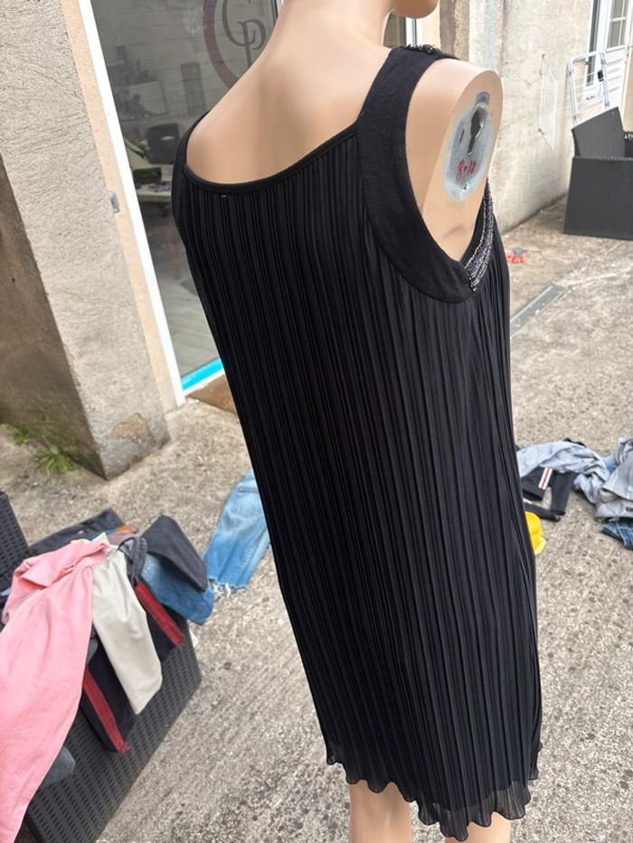 Robe de soirée breal noir avec des perles - photo numéro 8