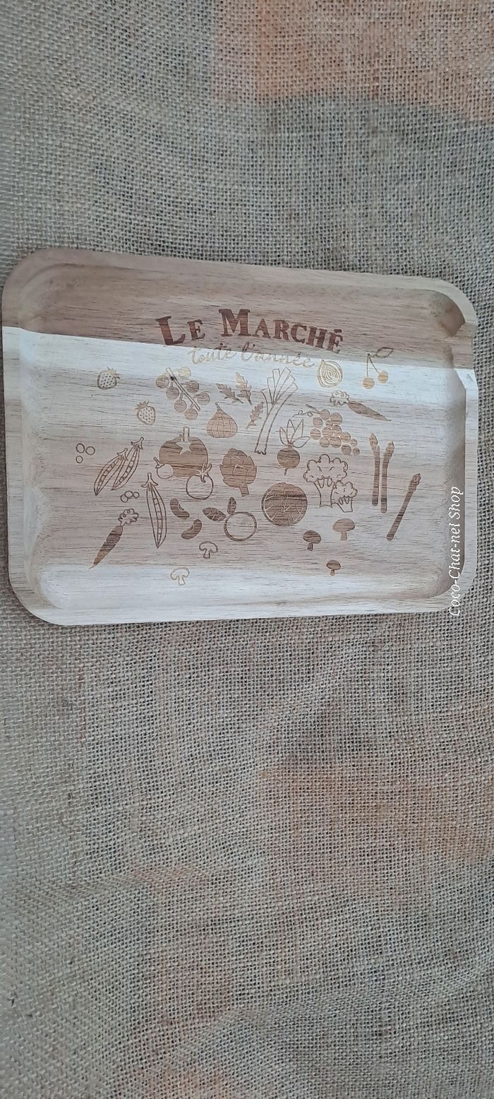 Petit plateau en bois - photo numéro 2