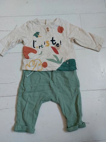 Ensemble Tape à l'œil Taille 9 mois