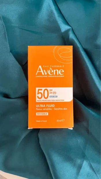 Avene SPF 50 ultra fluide
