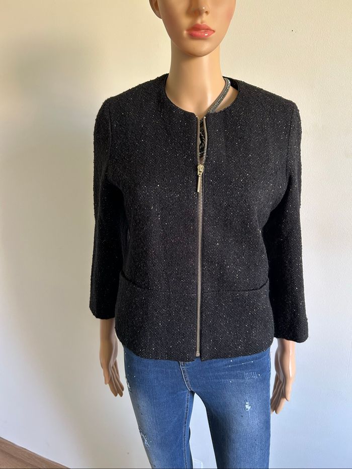 Veste courte noire et dorée Esprit taille française 38 TBE - photo numéro 3
