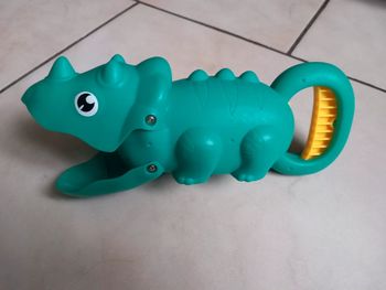 Pince Dino