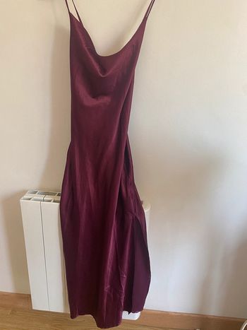 Robe mi-longue en satin • Shein • Taille M