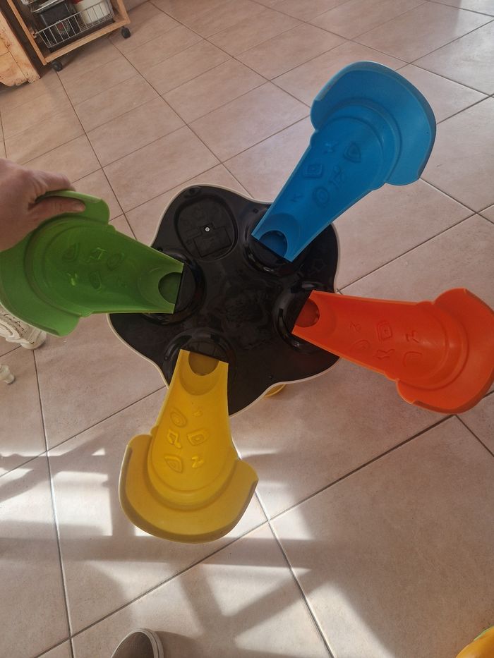 Table activite vtech - photo numéro 3