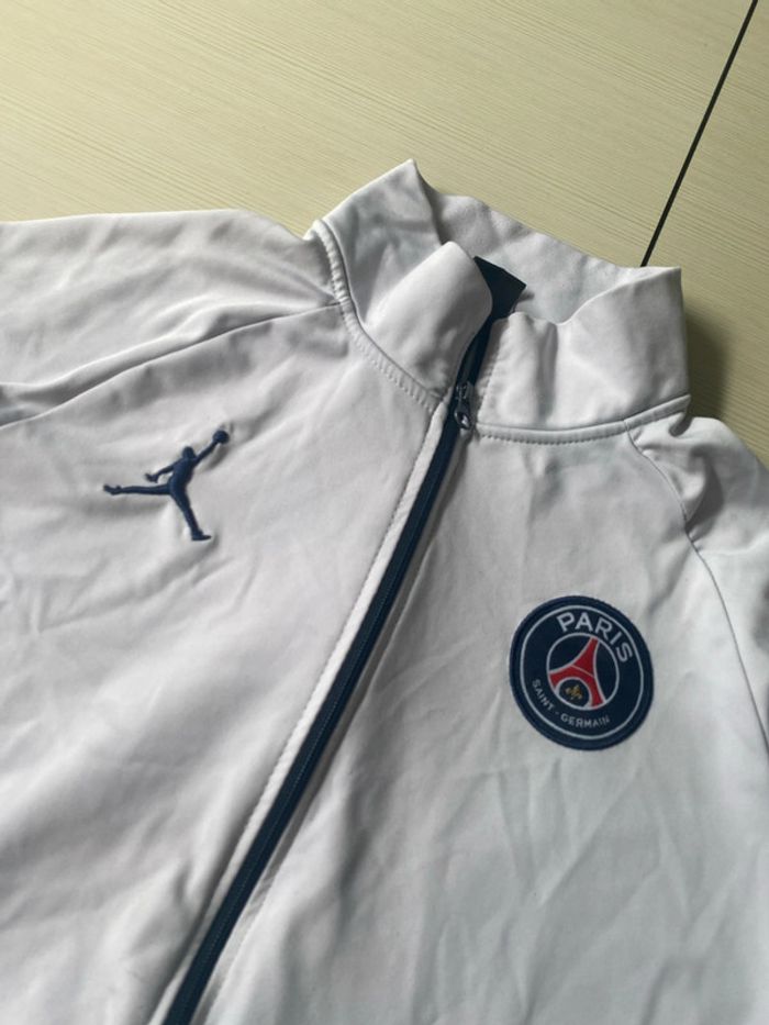 Veste Paris - photo numéro 2