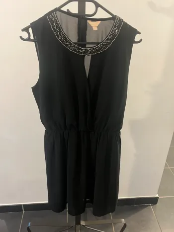 Tunique/robe noire ajourée à perles Taille L