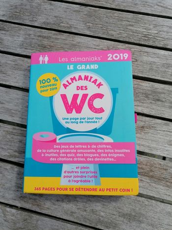 Livre magazine jeu Le grand Almaniak des WC 2019