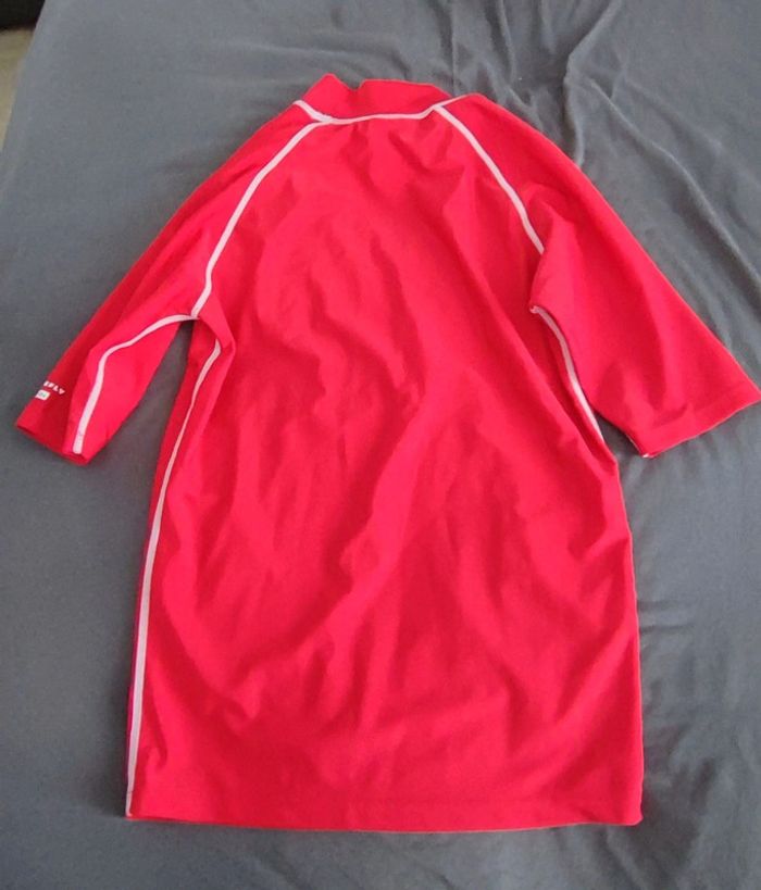 Tee-shirt piscine - photo numéro 4
