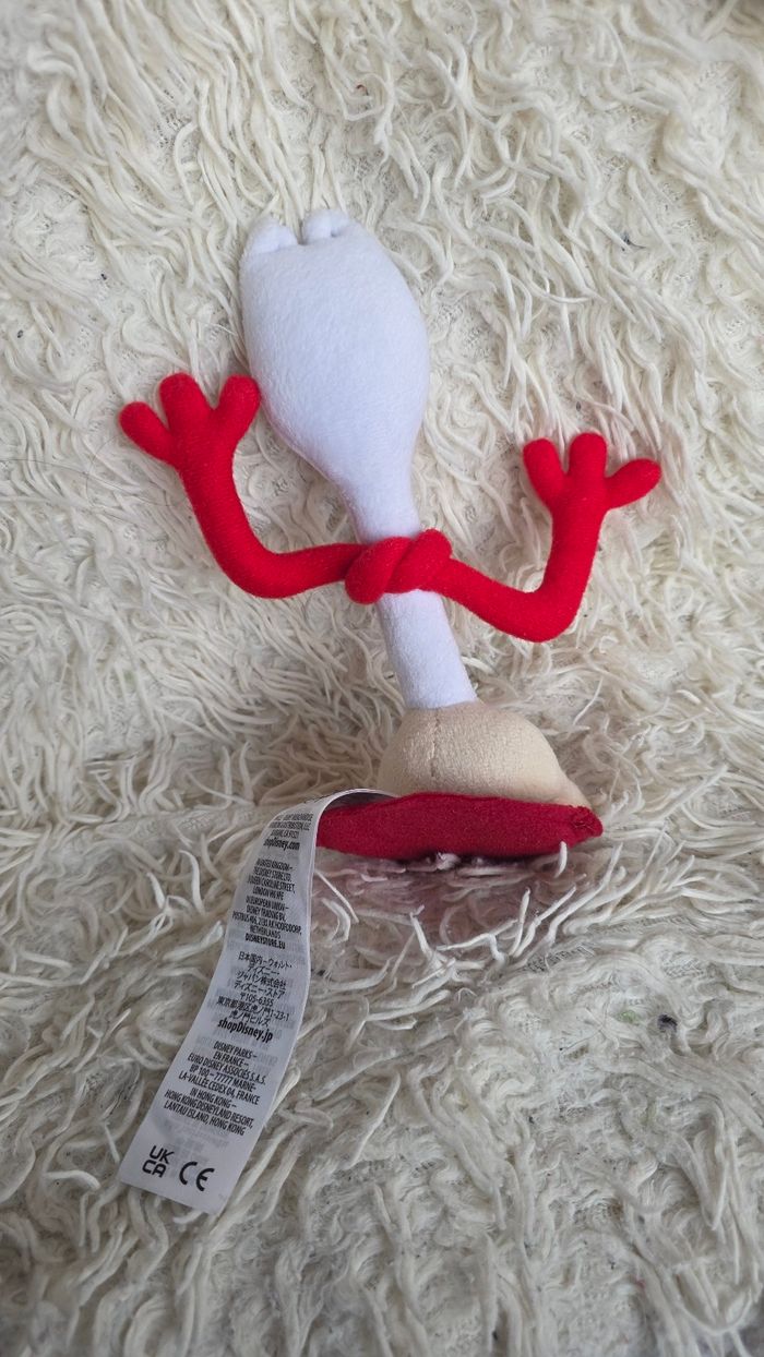 Peluche d'épaule disney aimanté fourchette toy story disneyland paris - disney store - photo numéro 2