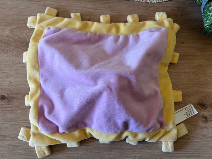 Doudou plat minnie mouse rose jaune Disney Parks - photo numéro 3