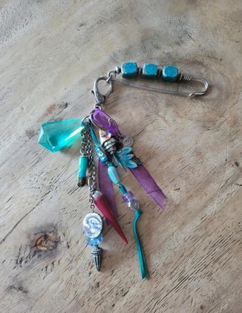 Broche épingle réminiscence