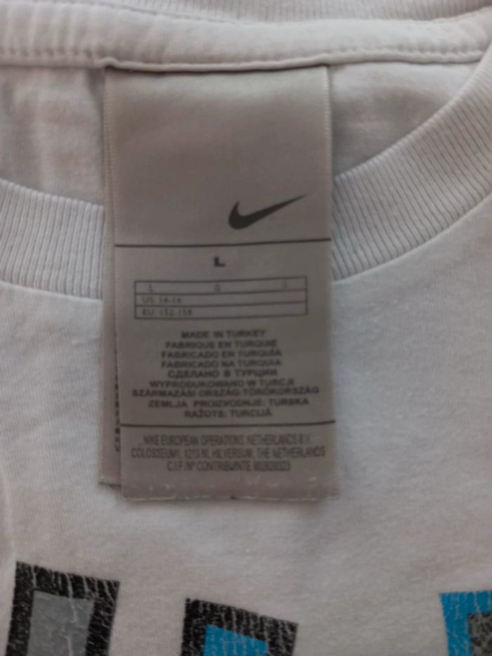 Tee shirt Nike - photo numéro 2