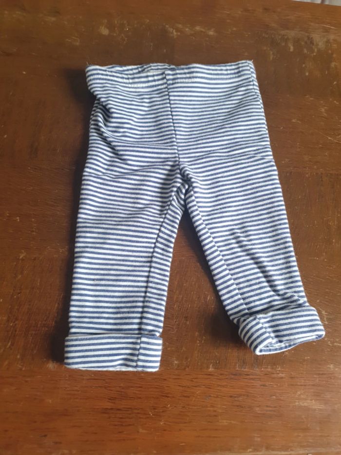 Pantalon taille 9 mois