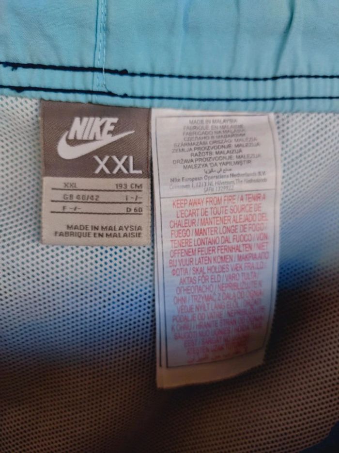 Short de bain Nike XXL - photo numéro 3