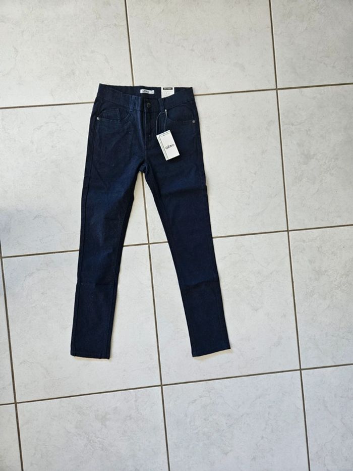 Pantalon skinny garçon 10 ans Neuf VINT2