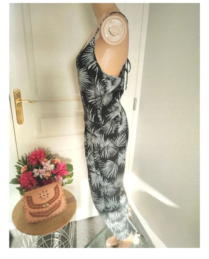Combinaison pantalon Amisu taille xs très bon état - photo numéro 3