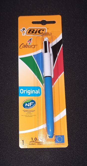 Stylos 4 couleurs  bic