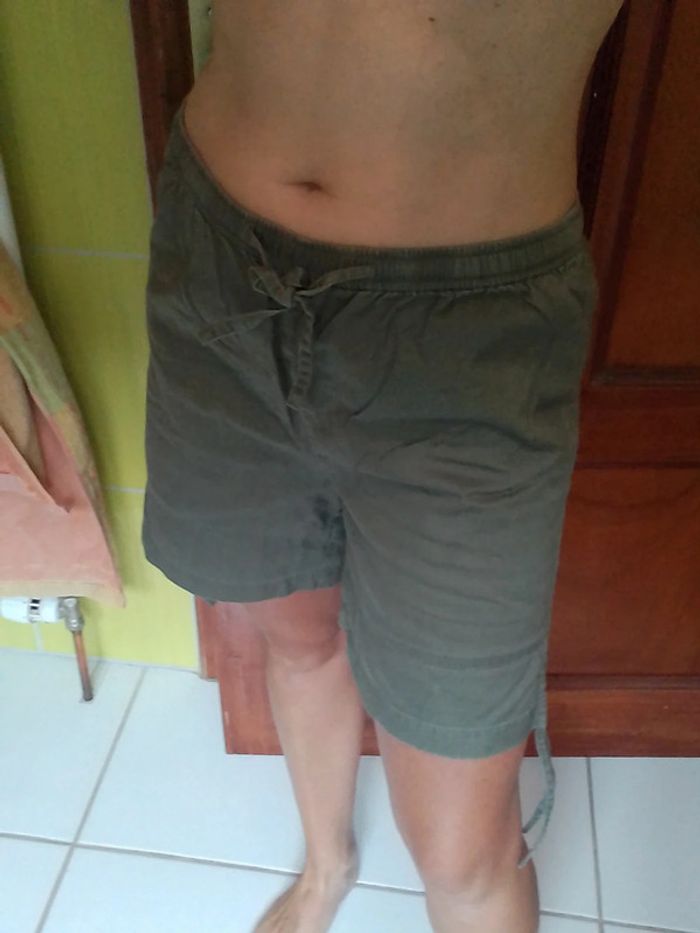 Short femme vert kaki - photo numéro 2