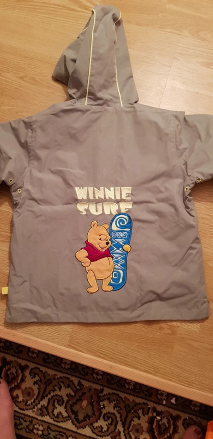 Veste coupe vent Disney Winnie vert kaki clair - photo numéro 2