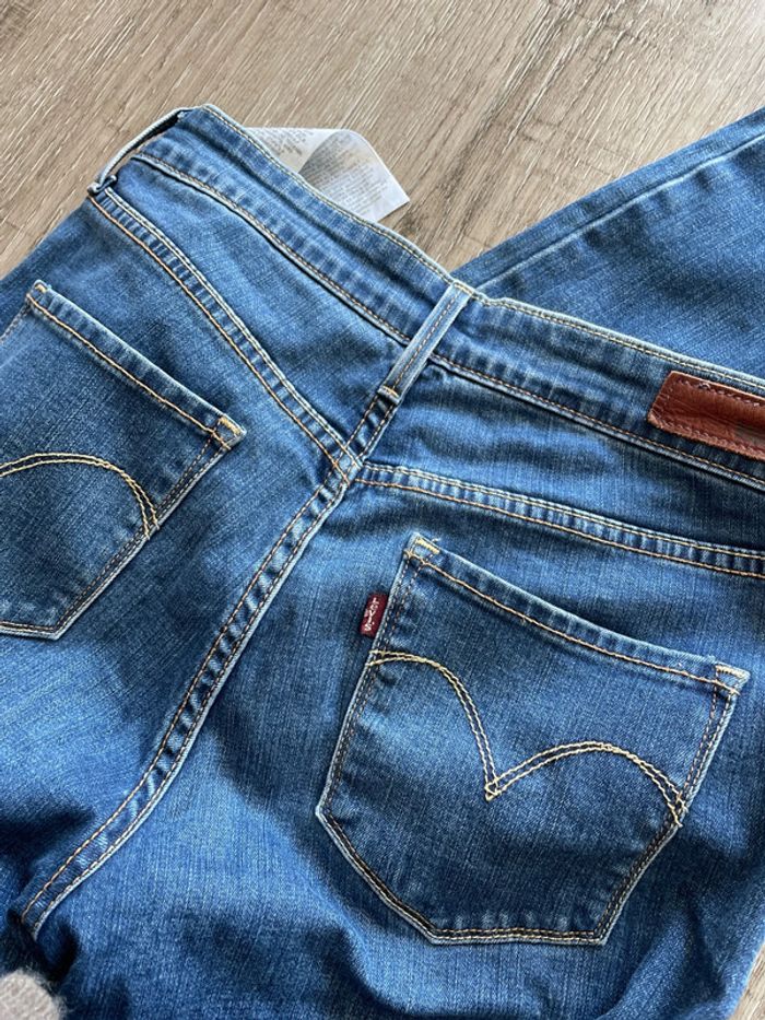 Jean levi’s slim taille 28 - photo numéro 10