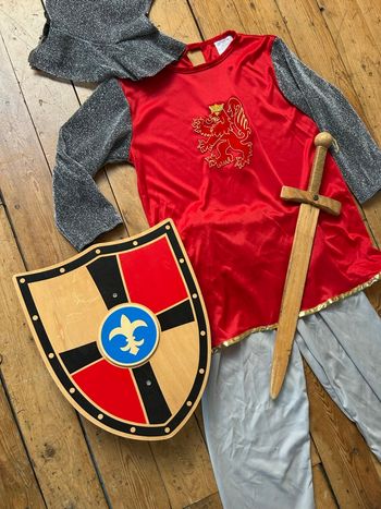 Déguisement chevalier médiéval 7-9 ans réf 81602