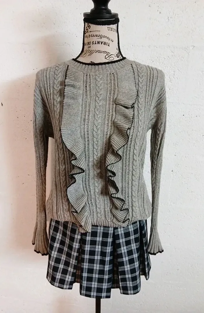 🩶 Pull gris torsadé – Ray Tricot – Taille 38/40 – Très bon état - photo numéro 4