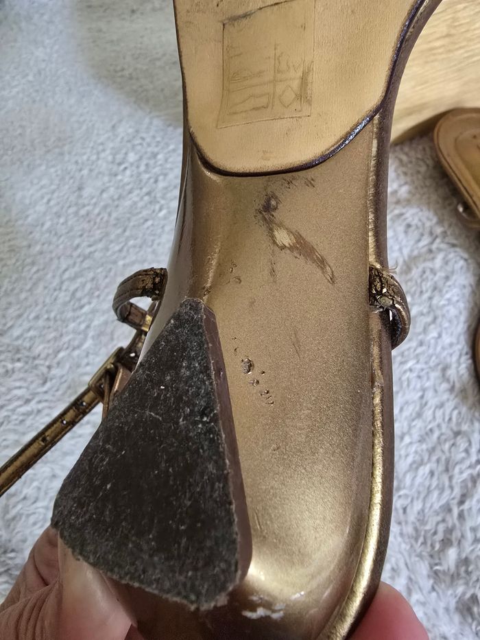Sandales 🍒vintage 2000 San marina🍒 pointure 37 non négociable - photo numéro 4