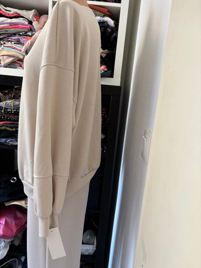 Ensemble beige neuf - photo numéro 2