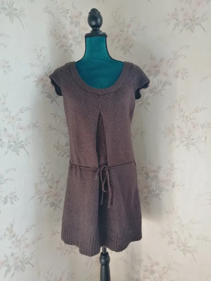 Robe en maille marron sans manches avec lien / ici et maintenant / (38-40) - photo numéro 2