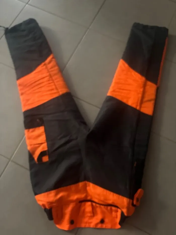 Pantalon bûcheronnage - photo numéro 6