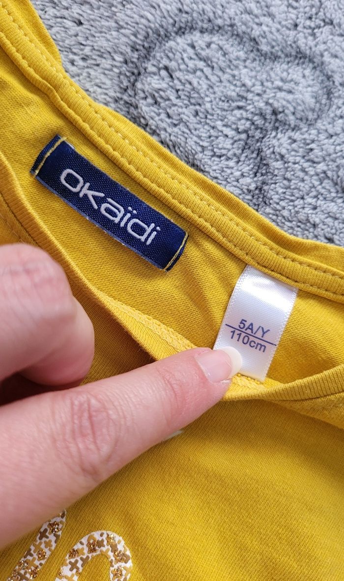 Tee-shirt manches longues 5 ans - photo numéro 2