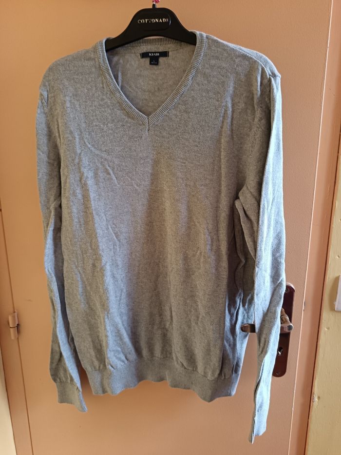 Pull over en V homme T 40 gris