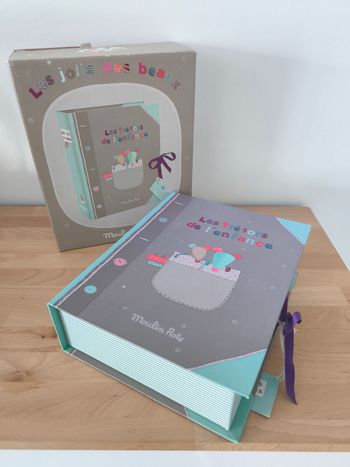 Coffret de Naissance Moulin Roty Les Jolis Pas Beaux
