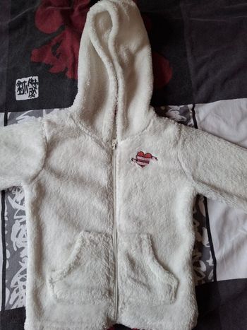 Gilet blanc à capuche
