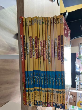 Bd les simpsons à la pièce