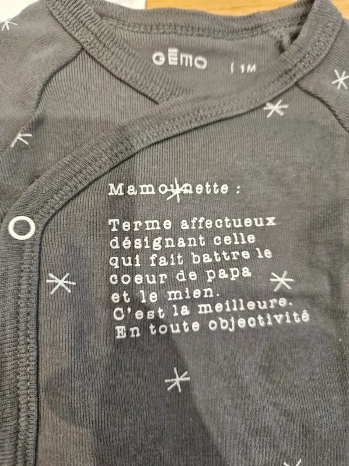 Lot de 2 bodies 1 mois - photo numéro 2