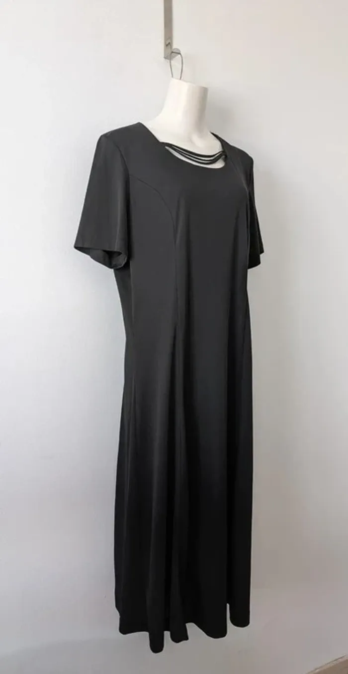 Robe noire longue - Mariella Gelli styliste - taille 46 - photo numéro 2