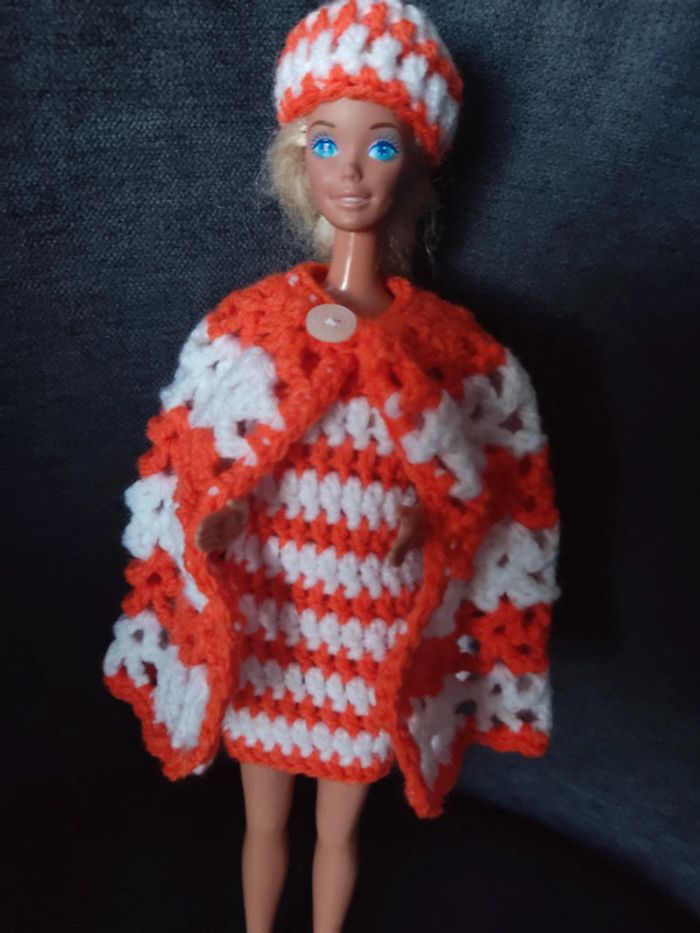 Vêtements pour Barbie 2 € - photo numéro 3