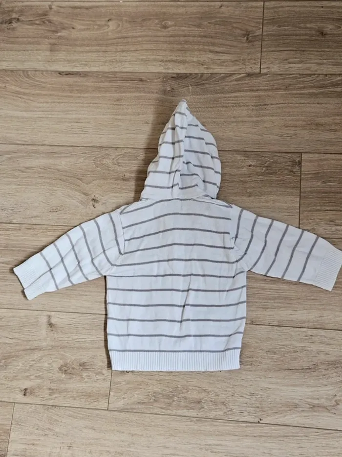 Gilet 12 mois - photo numéro 2