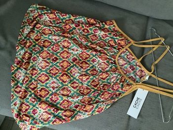 Top  fines bretelles