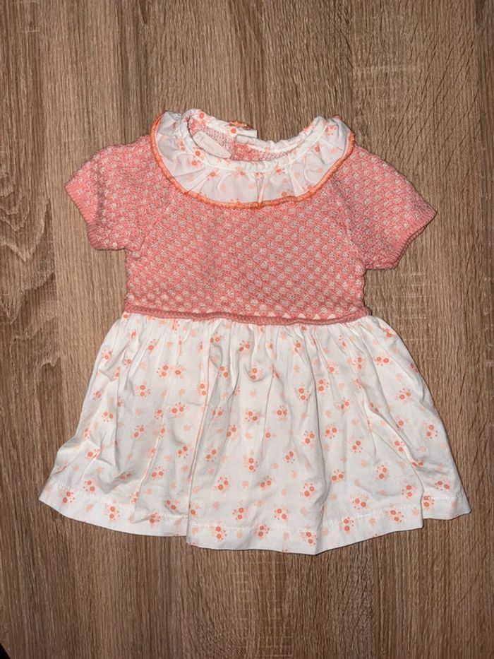 Robe 1-3 mois - photo numéro 2